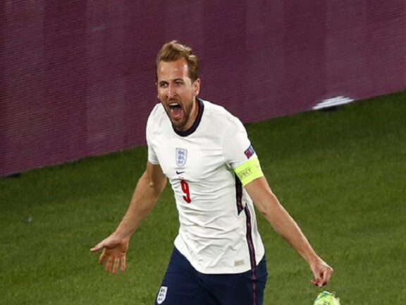 Italia-Inghilterra è la finale degli Europei: Kane stende la Danimarca