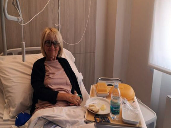 Luciana Littizzetto di nuovo in ospedale, le condizioni preoccupano