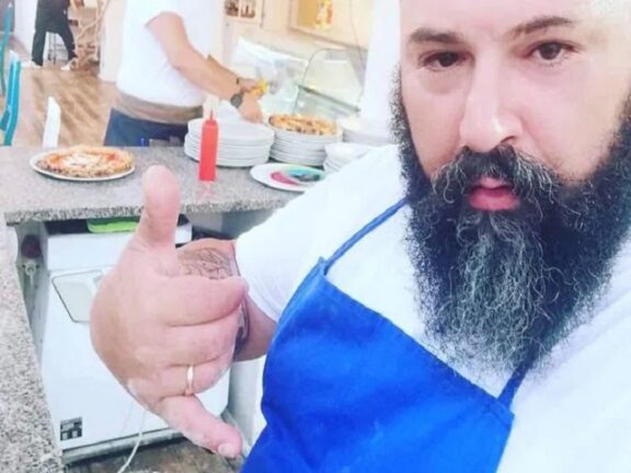 Incidente in moto, il pizzaiolo Alessandro Falcione muore a 38 anni