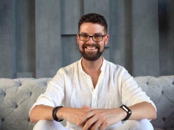 Michele De Monte il guru di TikTok lancia l’Academy in 13 ore di corso