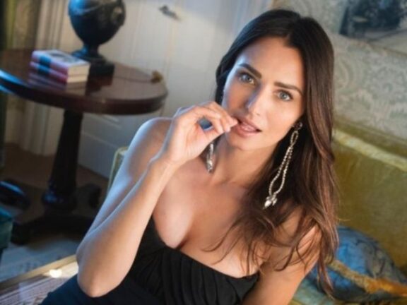 Anna Safroncik, costretta a dire tutta la verità sul rapporto con