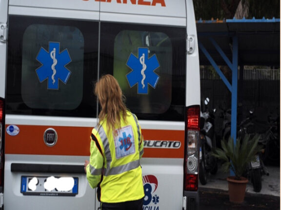Palermo, incidente: morto camionista finito contro escavatore