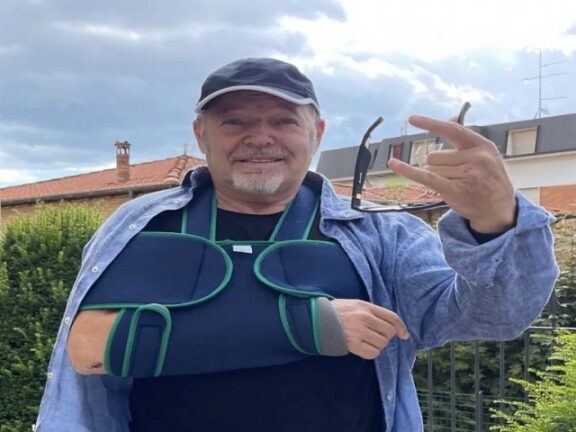Incidente per il cantante Vasco Rossi, finisce in ospedale