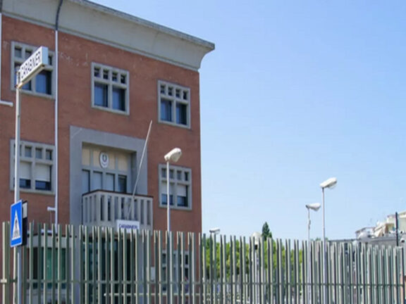 Carabiniere si spara nell’area della caserma