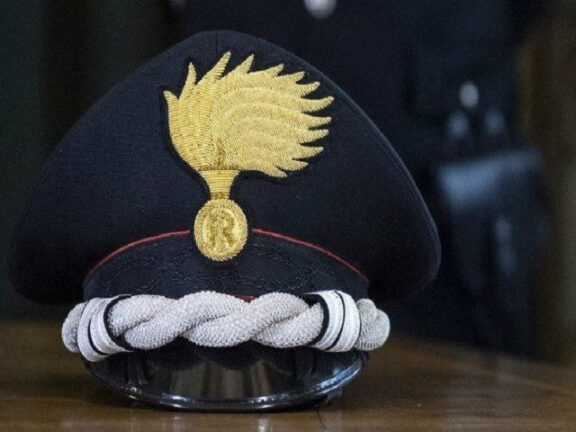 Carabiniere 56enne si suicida con un colpo di pistola