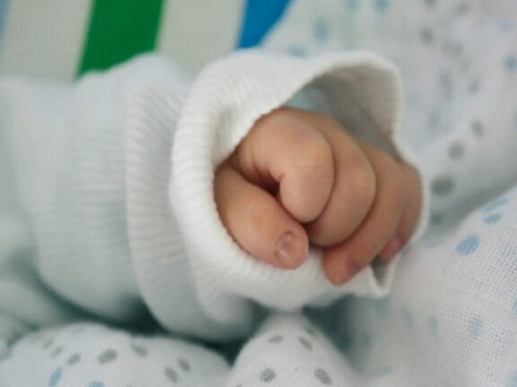 Miocardiopatia da Covid: bimba di 11 mesi salvata con trapianto