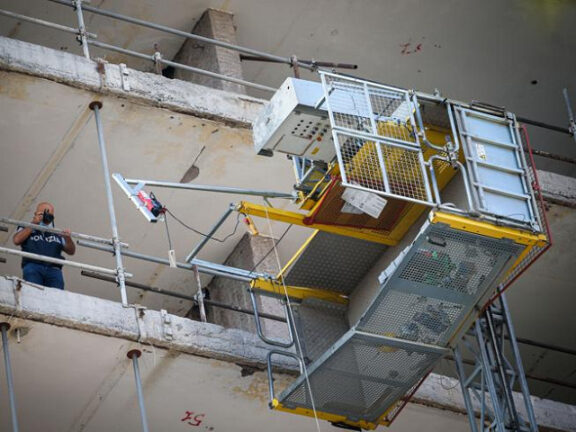 Morte bianca: operaio precipita per 30 metri