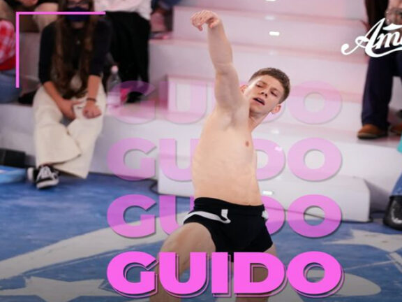 Amici: la Celentano lascia in mutande il ballerino