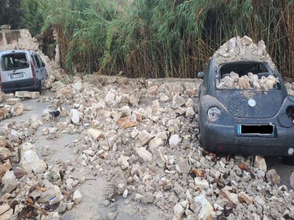 Bomba d’acqua su Siracusa: strade trasformate in fiumi