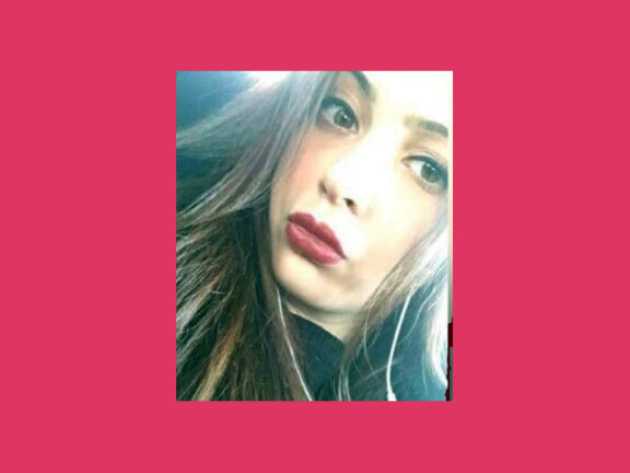 Elisa muore a 19 anni sulla strada sbalzata dall’auto