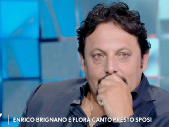 Enrico Brignano: le lacrime dell’attore per Flora Canto