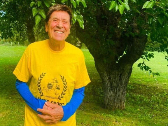 Gianni Morandi drastica scelta, allarme tra i fan…