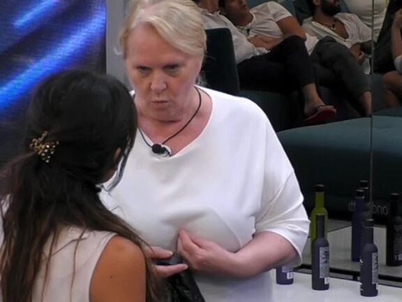 Miriana Trevisan duro scontro con Katia Ricciarelli: “chiusi e bigotti..”