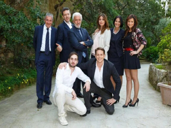 Soap opera Un posto al sole: ci vogliono fare fuori