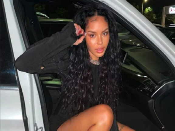 Tragedia improvvisa: cantante muore a 22 anni