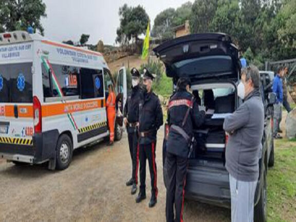 Cacciatore muore travolto dal suo fuoristrada