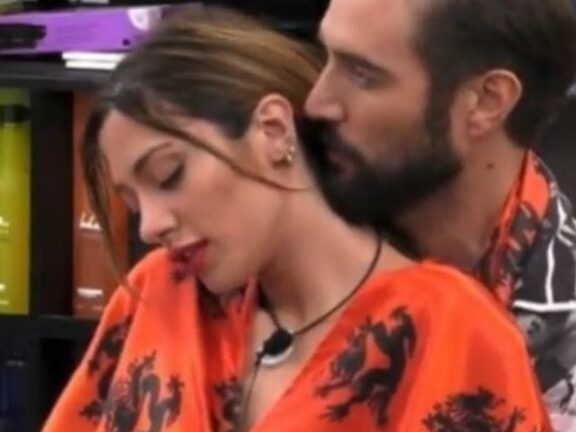 Alex Belli e Soleil Sorge scene a luci rosse, cosa farà ora Delia?