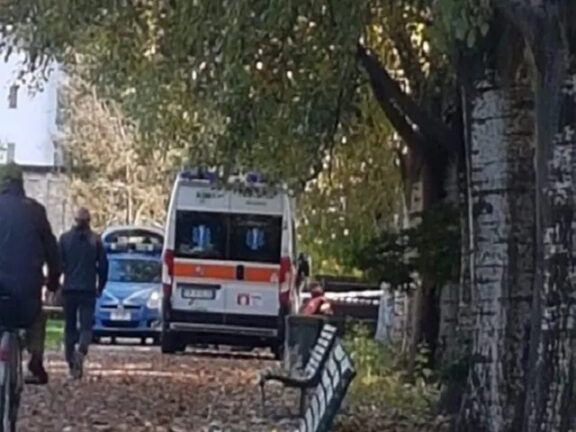 Ragazza di 26 anni trovata morta al Parco delle Cave