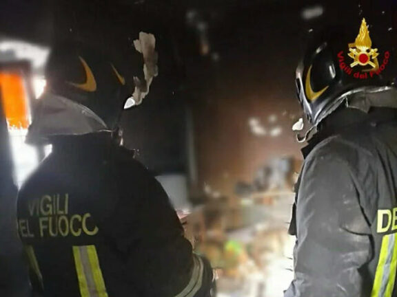 Incidente mortale: giovane perde la vita, ferita una ragazza