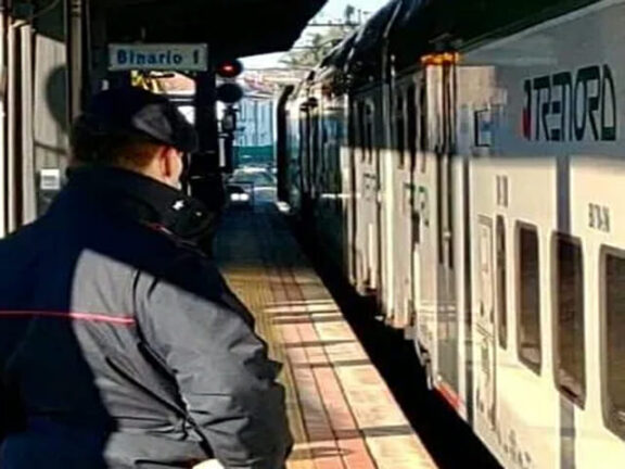 Uomo travolto ed ucciso da un treno