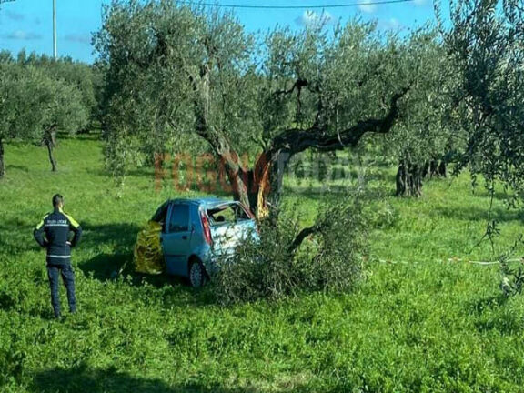 Giovane papà muore in incidente stradale: aveva 20 anni