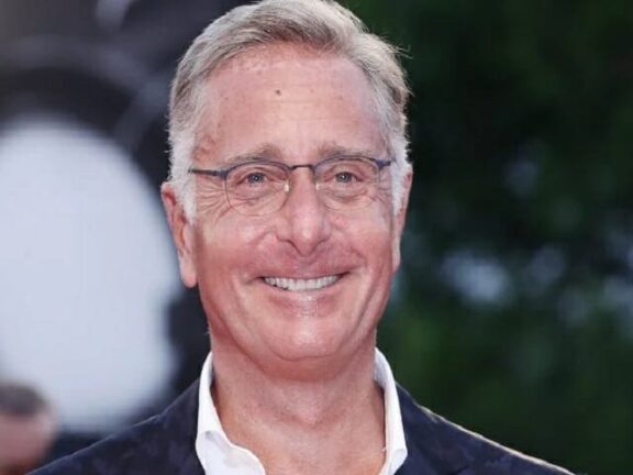 Sanremo 2022, Bonolis: il teatro Ariston ha fatto il suo tempo