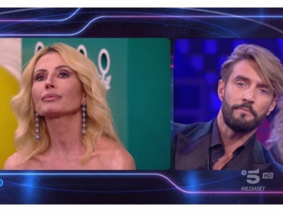 Nathalie Caldonazzo contro Alex Belli: “Sei un malato di mente”