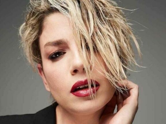 Emma Marrone, il bacio appassionato, ecco il nuovo fidanzato