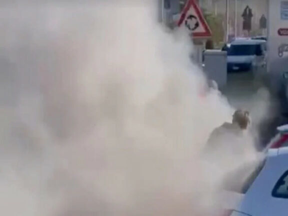 Prof che si diede fuoco non ce l’ha fatta: è deceduto