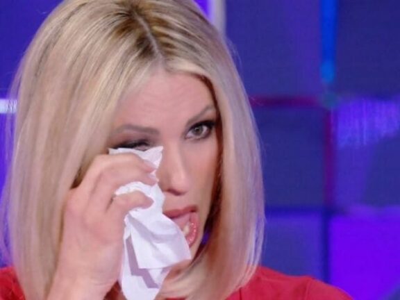 Michelle Hunziker scappa via: “Basta provo disagio…”