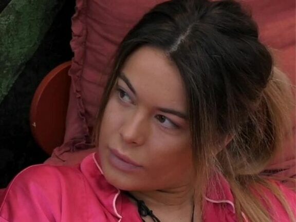 Sophie e Soleil gettano veleno su Jessica: “Una tristezza…”