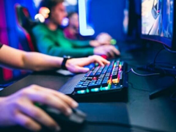 E-sport accordo tra Comitato promotore, Giotto Group & 4+Nutrition