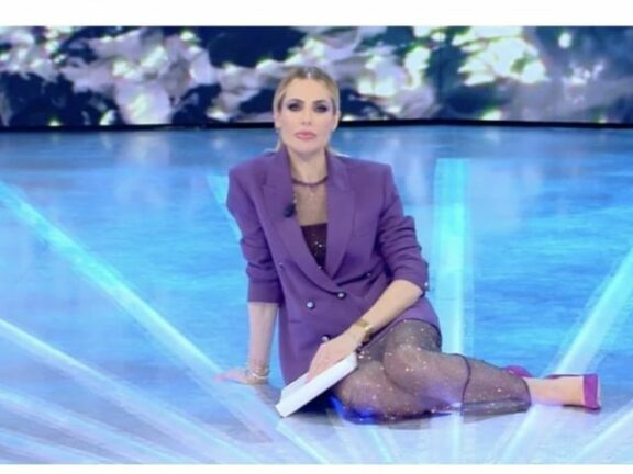 Ilary Blasi distrutta. La disfatta che non riesce a reggere