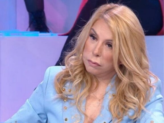 Anna Pettinelli è un vulcano, scoppia il caos dietro le quinte