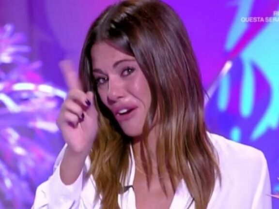Bianca Guaccero esplode: “Me ne torno a casa. Mi fanno fuori”