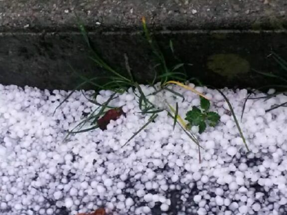 Grandinate in tutta la Lombardia flagellata dal maltempo