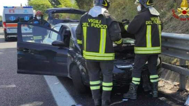 Schianto sull’A14: muore in ospedale donna 70enne