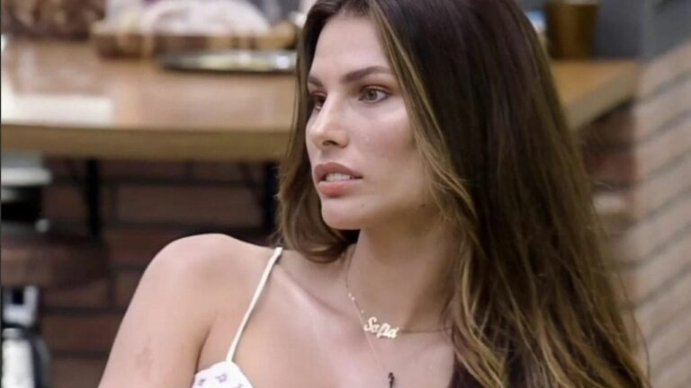 Dayane Mello che sgarro all’amica Soleil. Beccata con lei