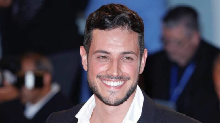 Emanuel Caserio atteggiamenti intimi con la famosa collega