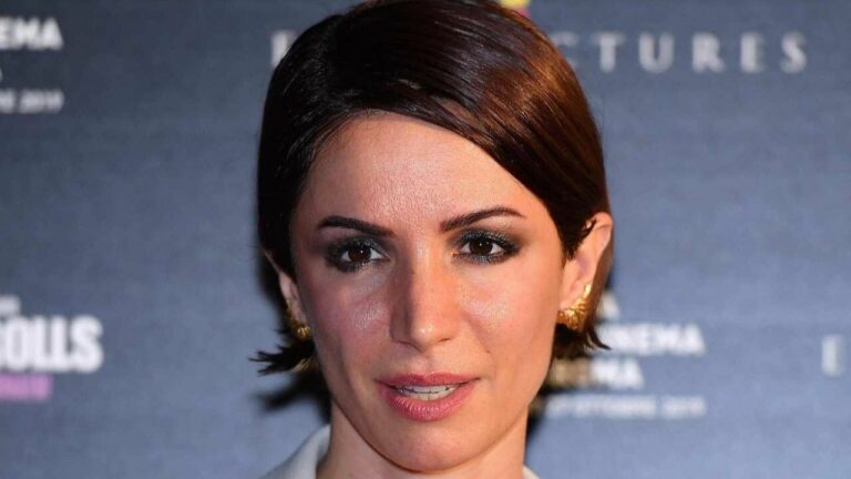 Andrea Delogu, è crisi in Rai, tutto in mano agli avvocati