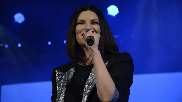 Laura Pausini colpita da Covid, spiegato il malore a Eurovision