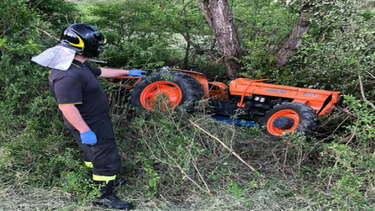 Rieti: incidente col trattore, uomo muore schiacciato