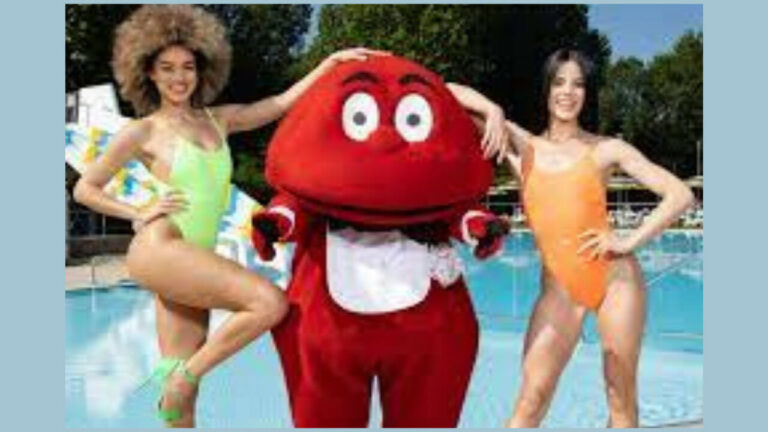 Shaila e Mikaela su RTL 102.5 news: che succede dietro le quinte di Striscia