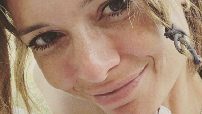 Carlotta Mantovan dopo tanto tempo ritrova il sorriso