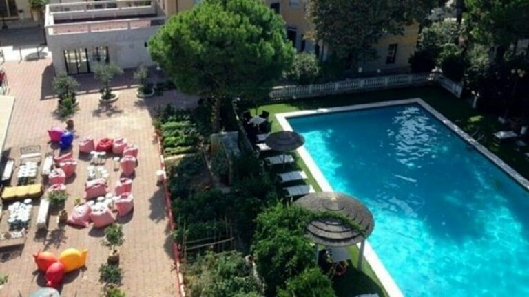 Grand Hotel di Riccione: 21enne muore in piscina