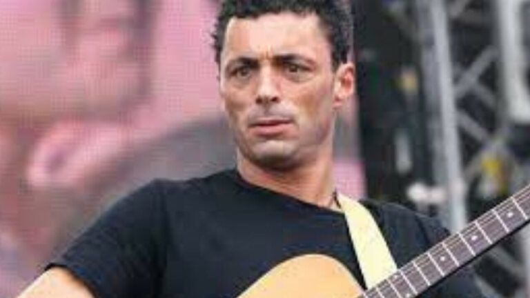 Alex Britti spiazza tutti. Annuncio shock