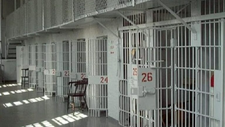 Suicidio in carcere: 25enne muore soffocato