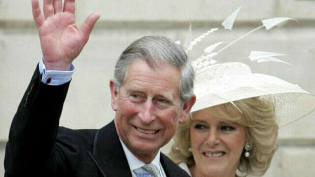 Carlo e Camilla: è caos a Londra. Primo disastro del Re