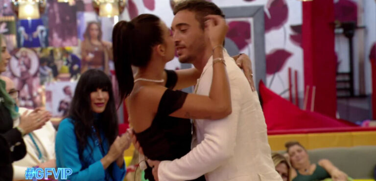 Ginevra Lamborghini è scoop: arriva un Lui