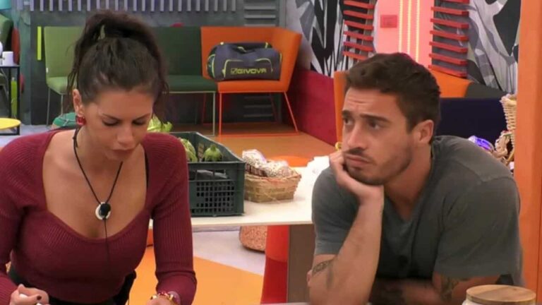 Antonino Spinalbese si confronta con Pamela e Antonella